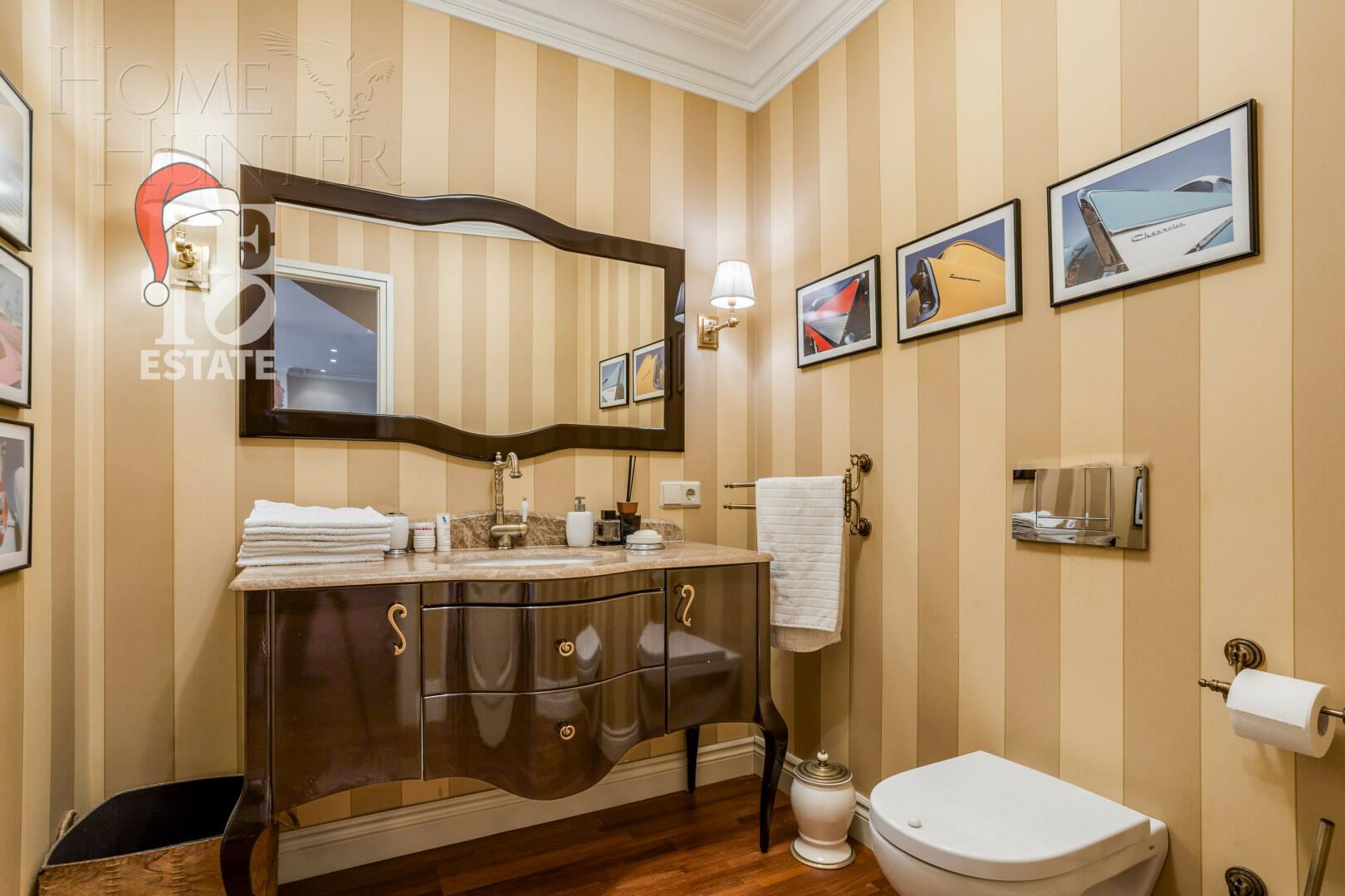 2-этажный коттедж 760 м² с отделкой