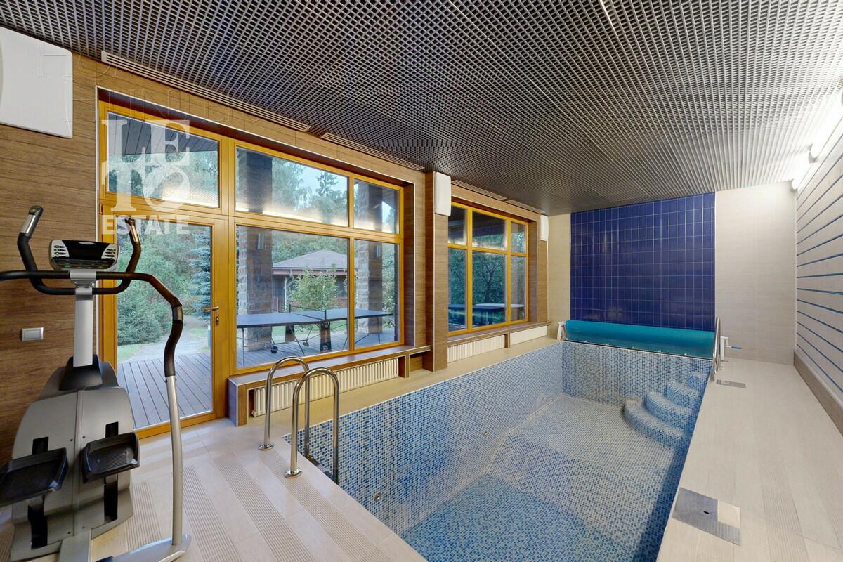 2-этажный коттедж 403 м² с отделкой