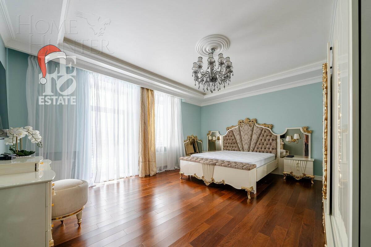 2-этажный коттедж 1 110 м² с отделкой