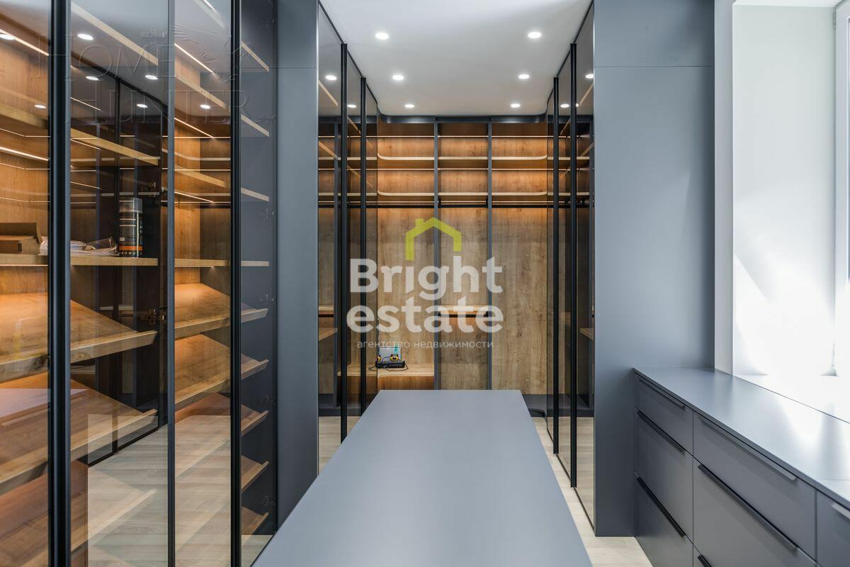 2-этажный коттедж 370 м² с отделкой