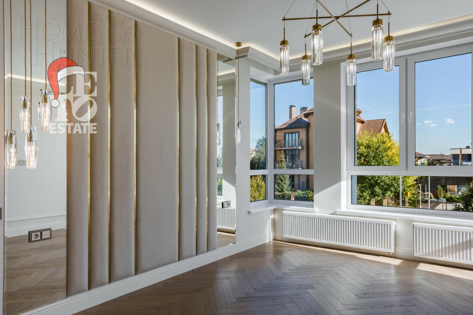 2-этажный коттедж 240 м² с отделкой