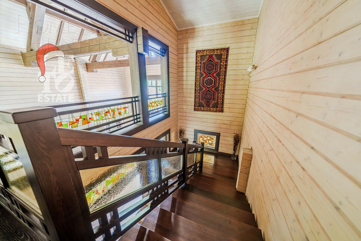 2-этажный коттедж 600 м² с отделкой