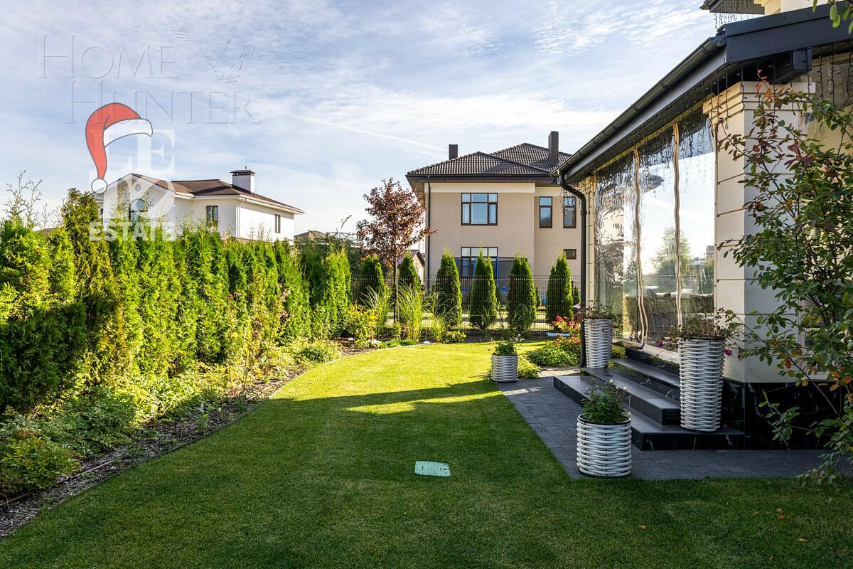 2-этажный коттедж 278 м² с отделкой