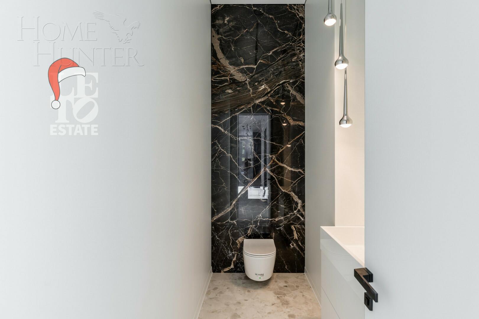 2-этажный коттедж 650 м² с отделкой