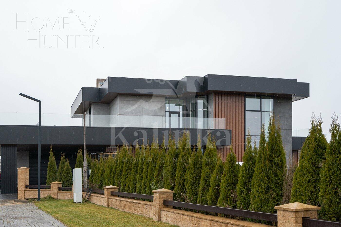 2-этажный коттедж 800 м² без отделки