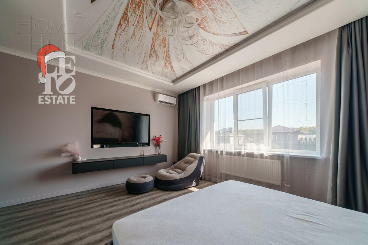 2-этажный коттедж 244 м² с отделкой