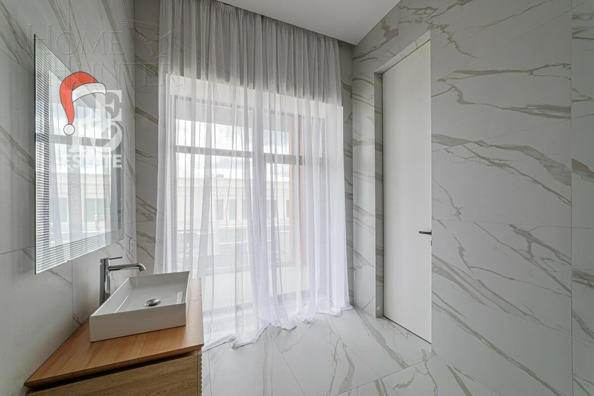 2-этажный коттедж 720 м² с отделкой