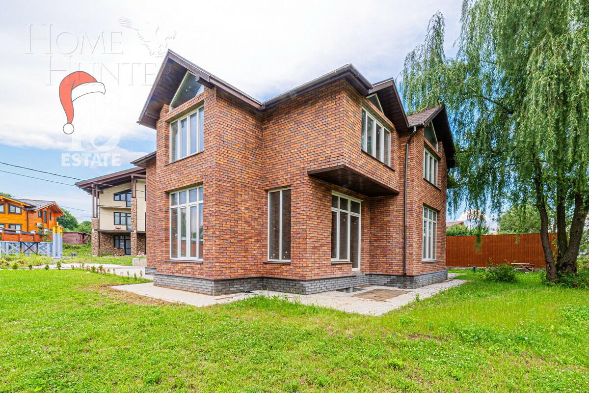 2-этажный коттедж 398.2 м² без отделки