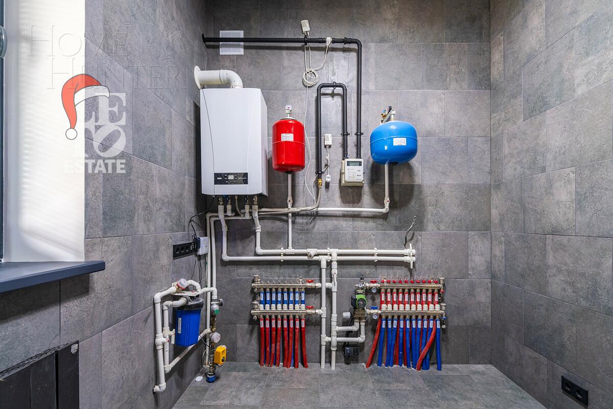 2-этажный коттедж 300 м² с отделкой