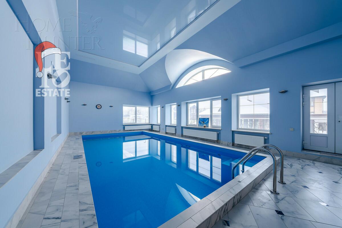 2-этажный коттедж 1 110 м² с отделкой