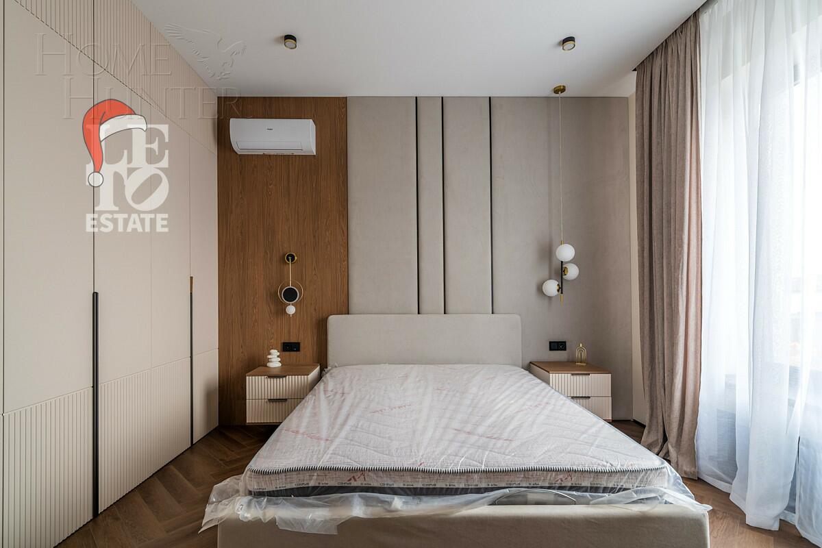 2-этажный коттедж 300 м² с отделкой