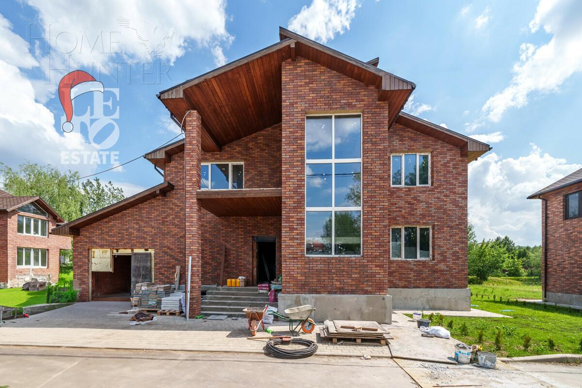 2-этажный коттедж 606.8 м² без отделки