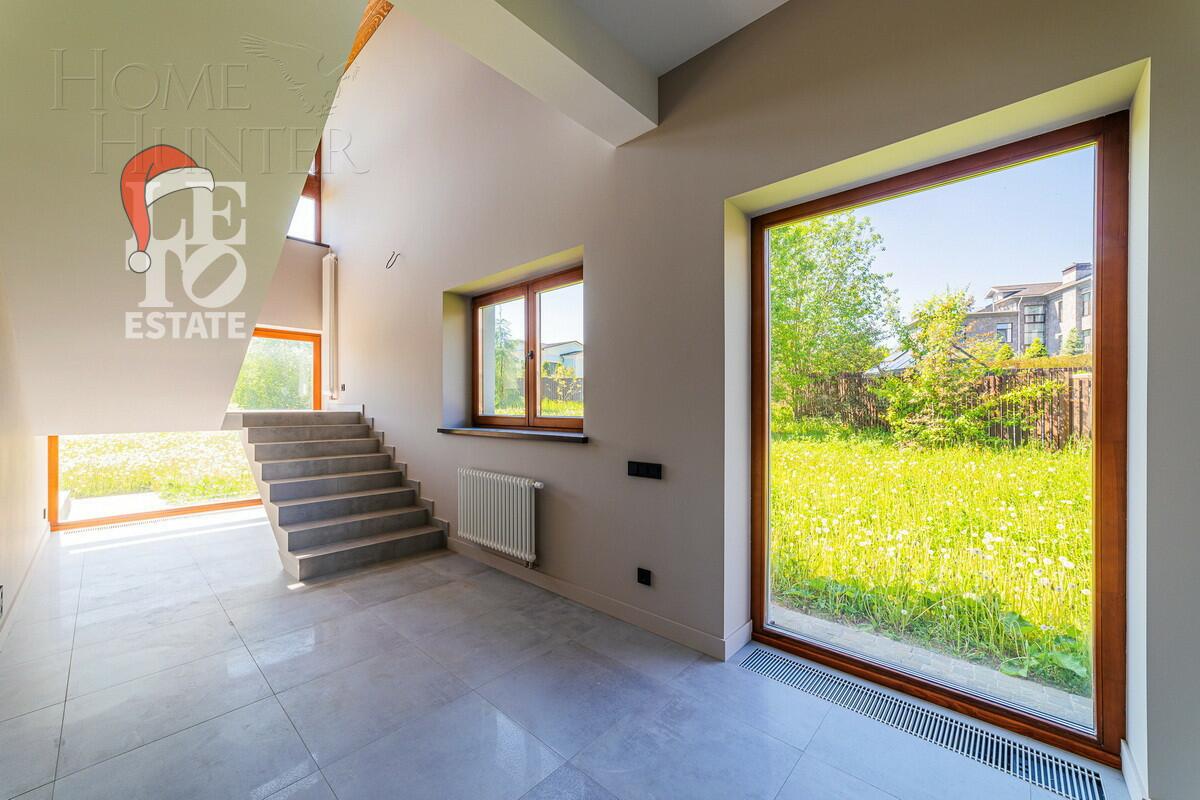 2-этажный коттедж 294 м² с отделкой