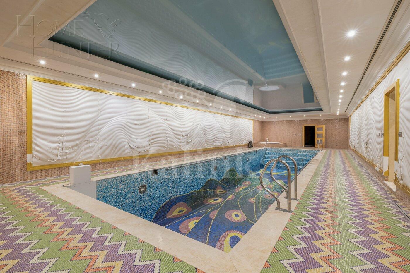 2-этажный коттедж 350 м² с отделкой