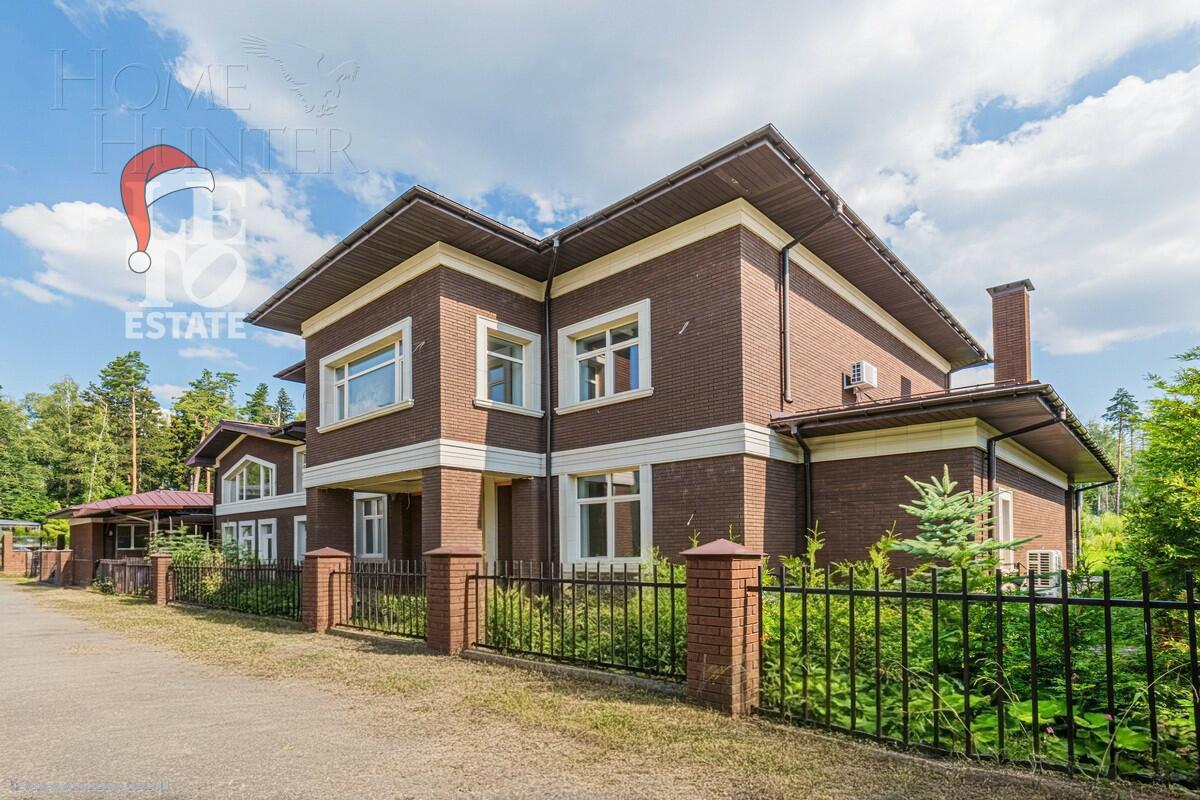2-этажный коттедж 750 м² без отделки