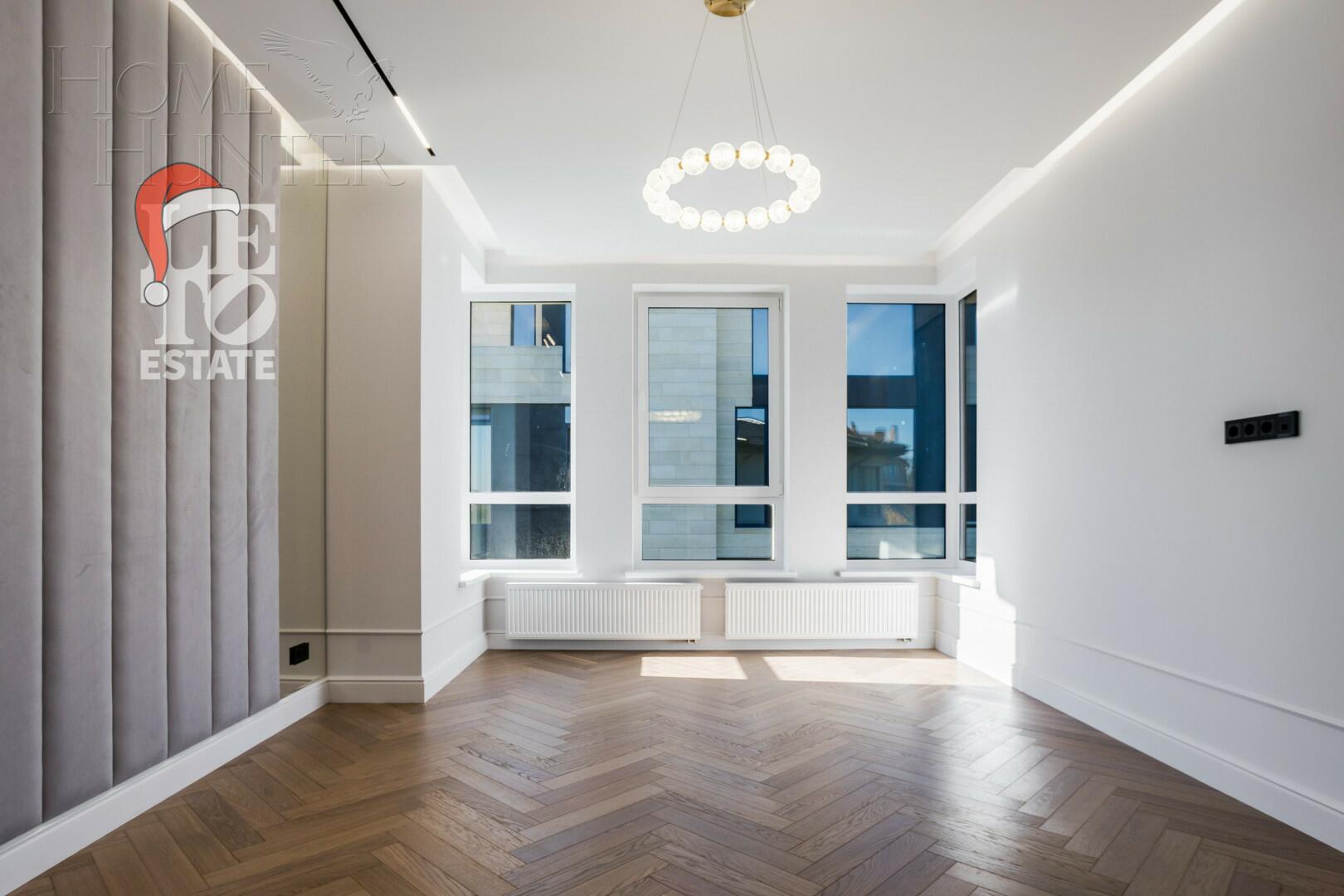 2-этажный коттедж 240 м² с отделкой