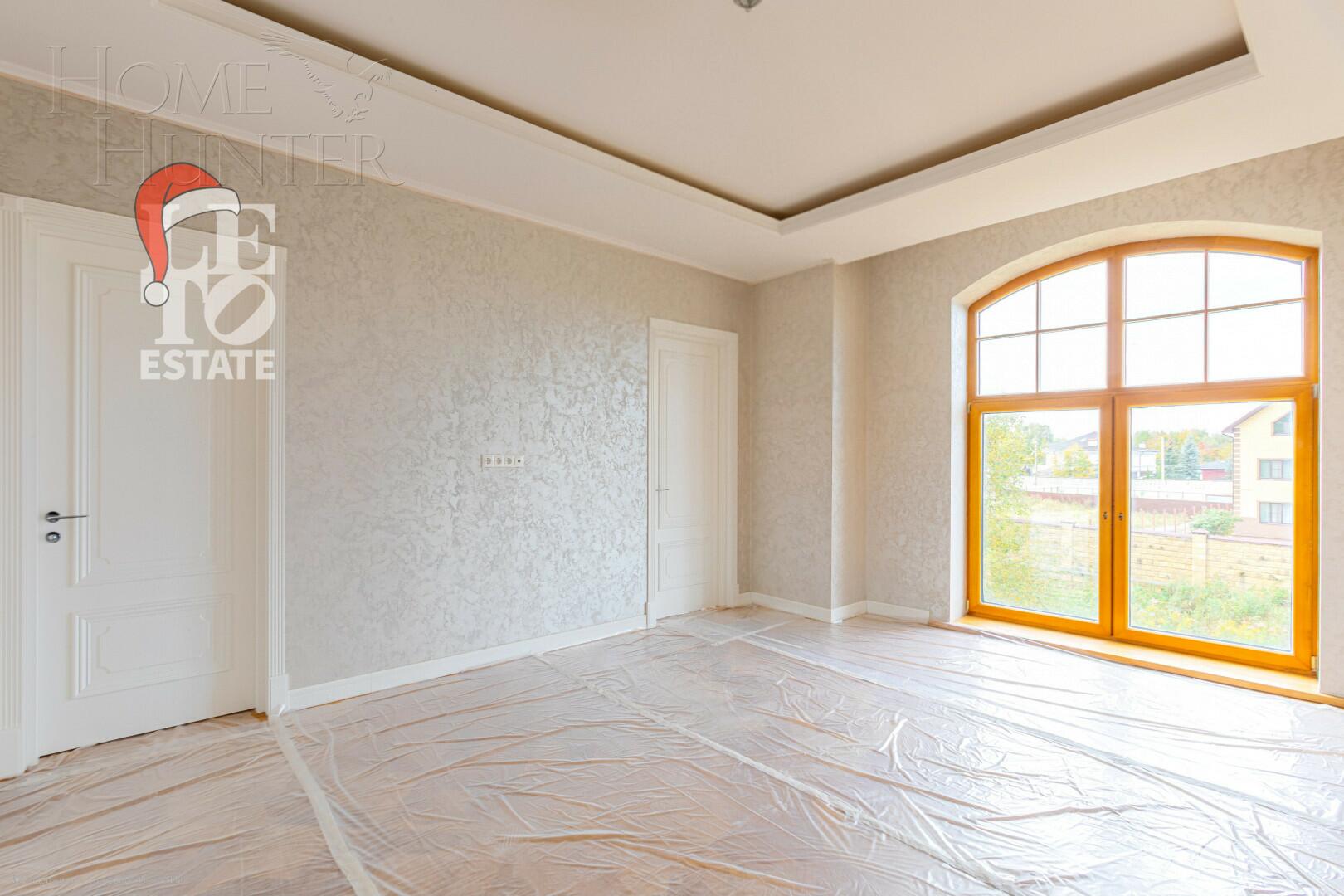 2-этажный коттедж 1 000 м² с отделкой