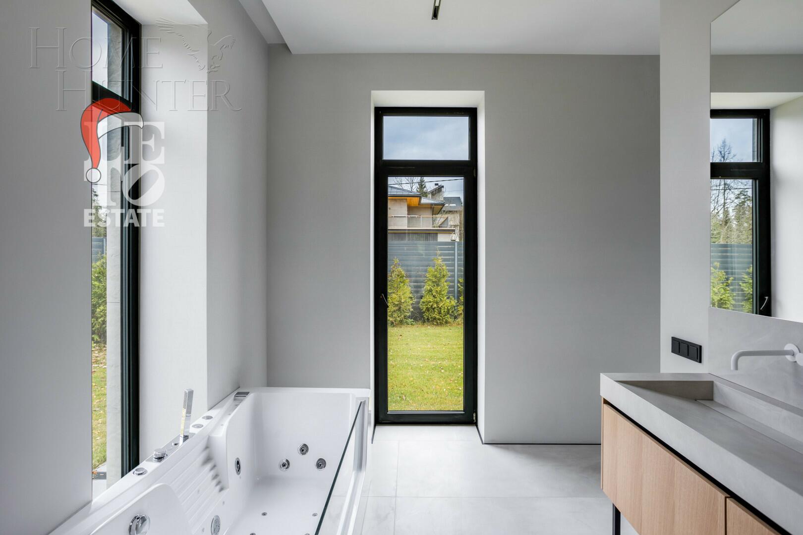 1-этажный коттедж 440 м² с отделкой