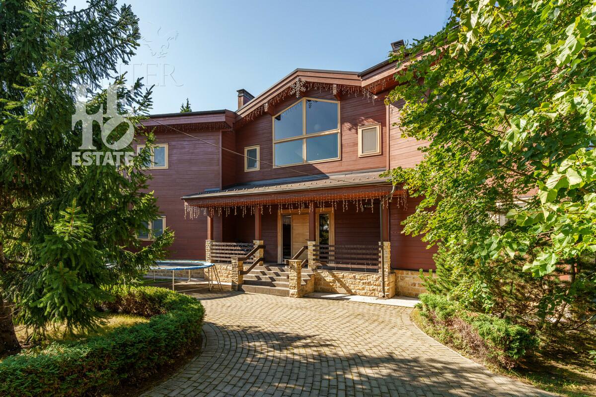 2-этажный коттедж 403 м² с отделкой