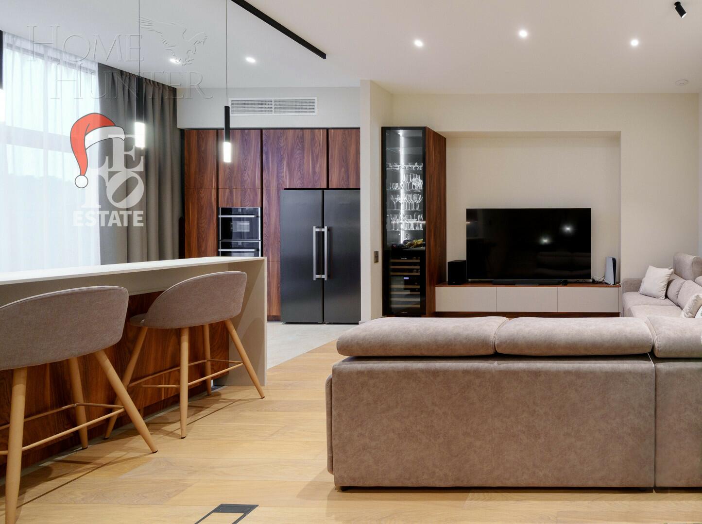 4-этажный таунхаус 278 м² с отделкой