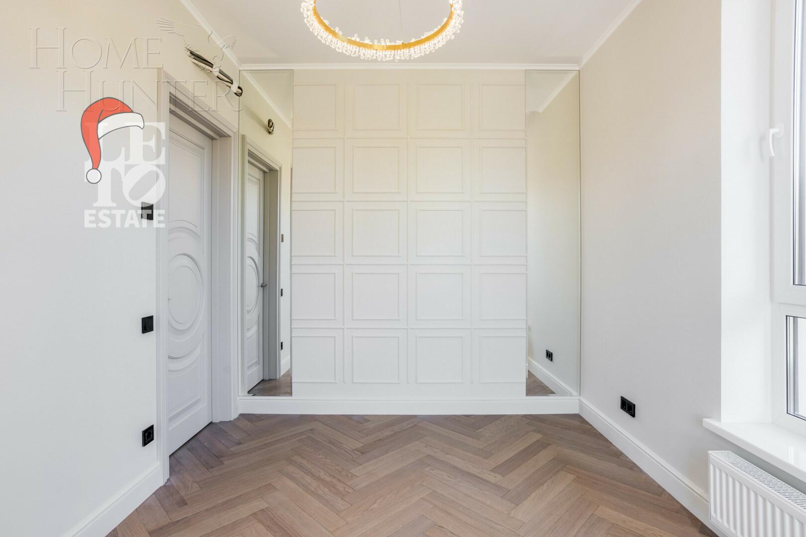 2-этажный коттедж 240 м² с отделкой