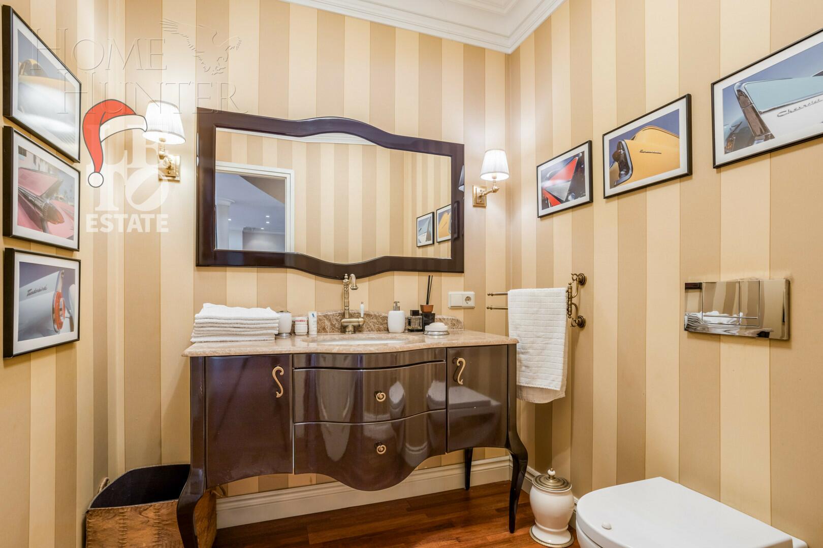 2-этажный коттедж 760 м² с отделкой