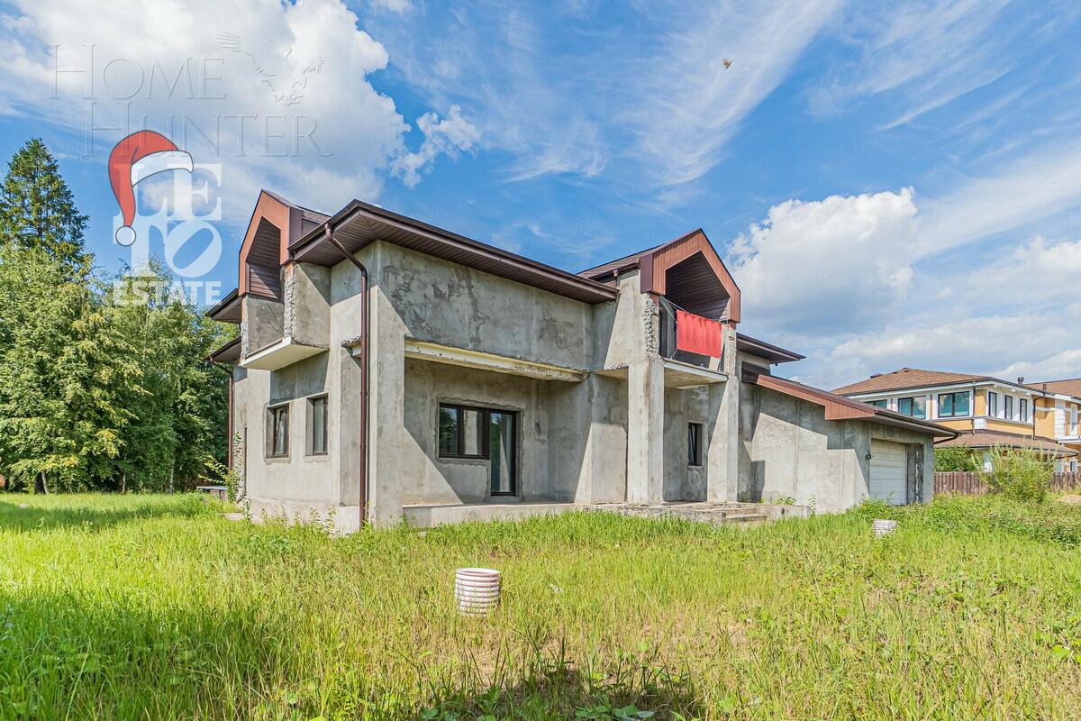 2-этажный коттедж 590 м² без отделки