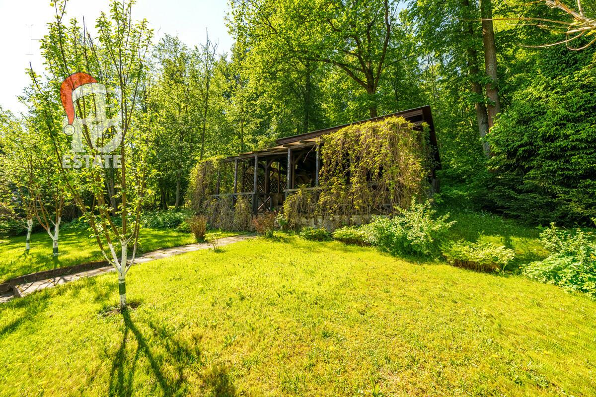 2-этажный коттедж 350 м² с отделкой