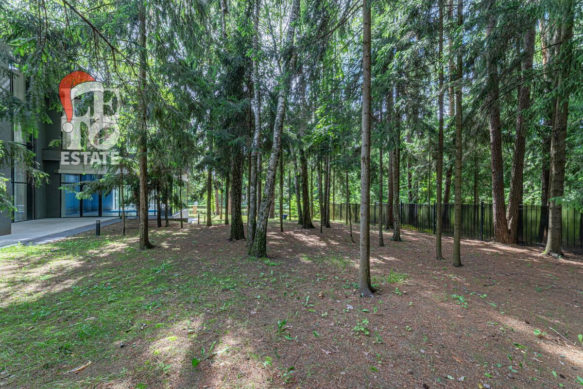 2-этажный коттедж 720 м² с отделкой