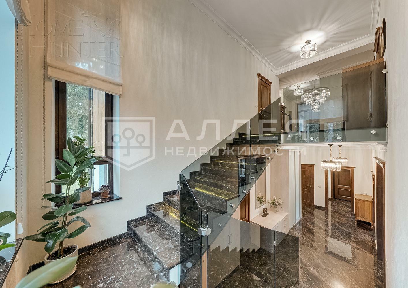 2-этажный коттедж 450 м² с отделкой