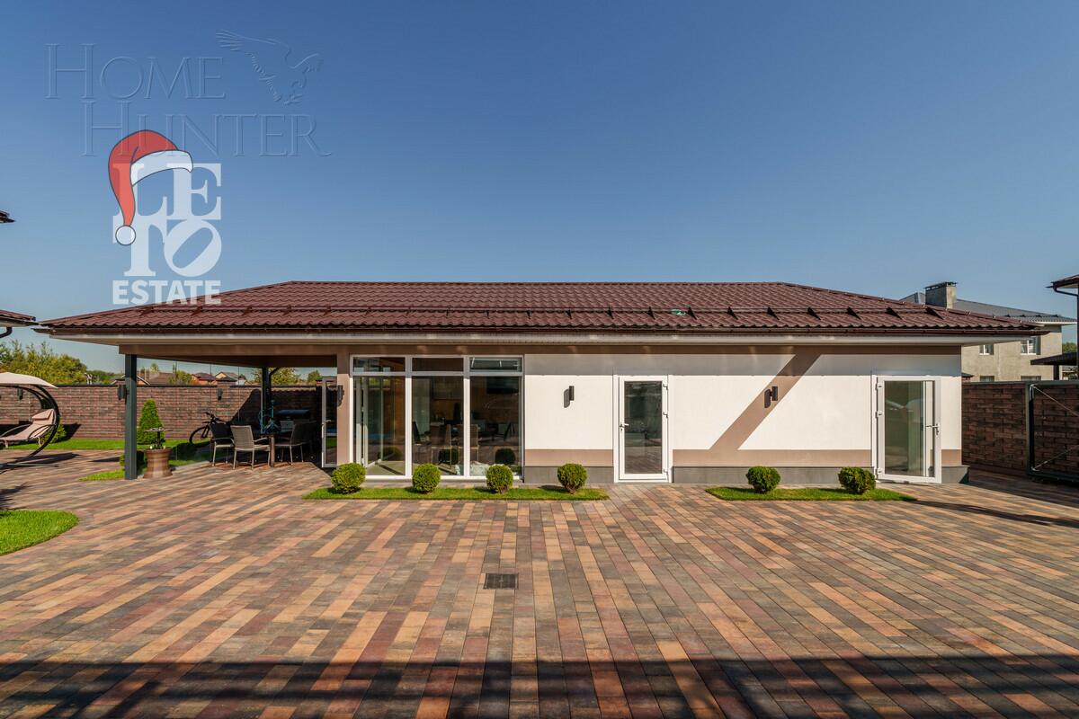 2-этажный коттедж 244 м² с отделкой