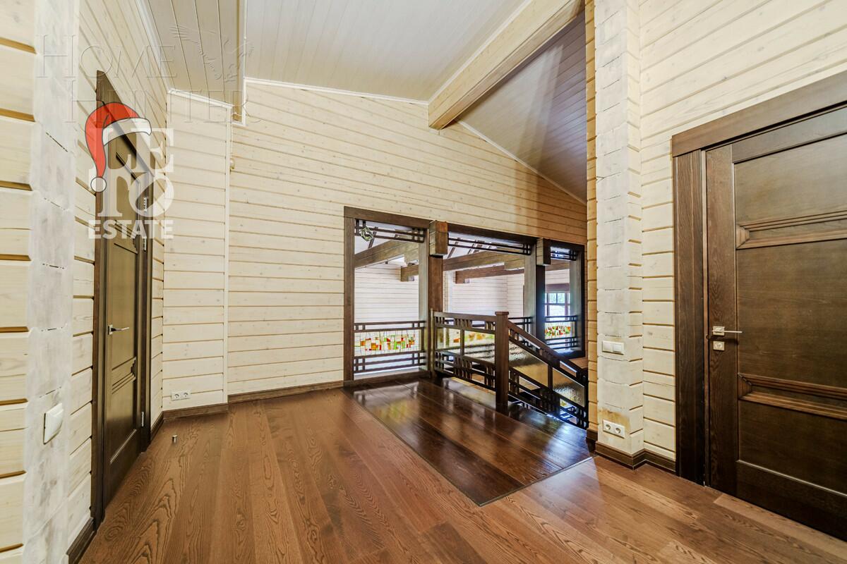 2-этажный коттедж 600 м² с отделкой