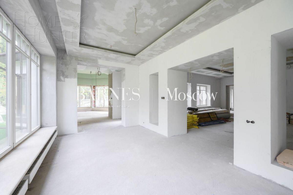 3-этажный коттедж 501.7 м² без отделки