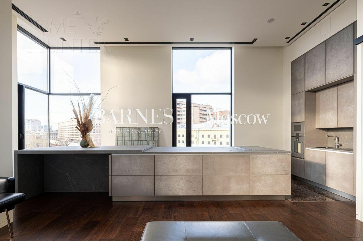 5-КОМН. ПЕНТХАУС С ОТДЕЛКОЙ 398.3 М² НА 6 ЭТАЖЕ