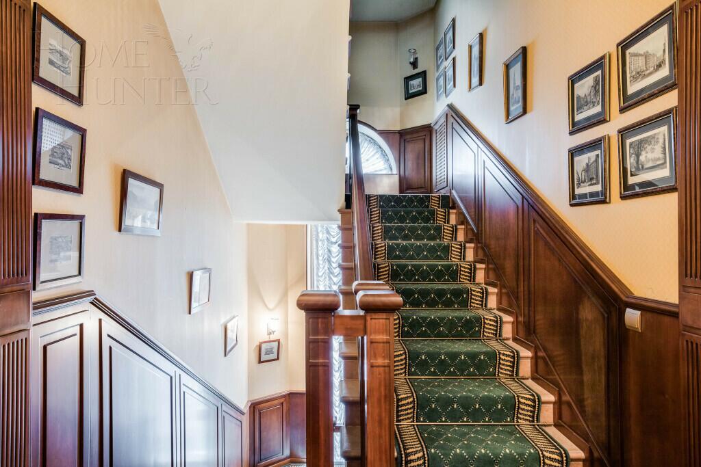 2-этажный коттедж 550 м² с отделкой