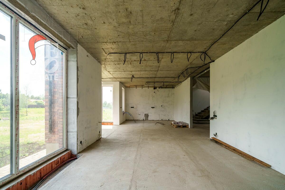 2-этажный коттедж 398.2 м² без отделки