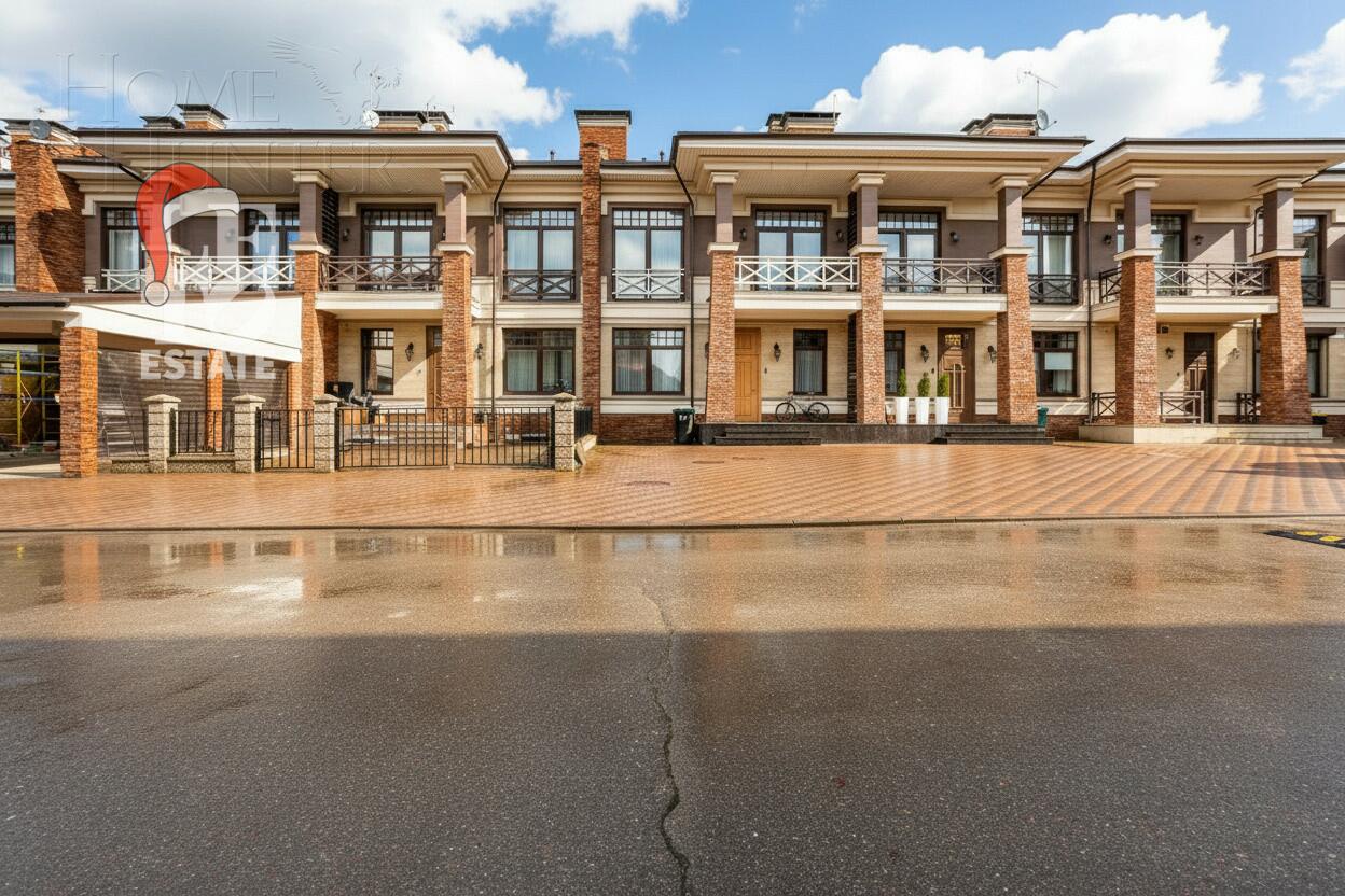 2-этажный таунхаус 440 м² с отделкой