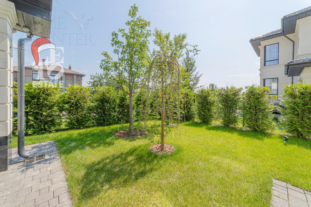 2-этажный коттедж 275 м² с отделкой