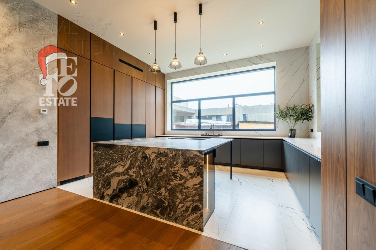 2-этажный коттедж 622 м² с отделкой