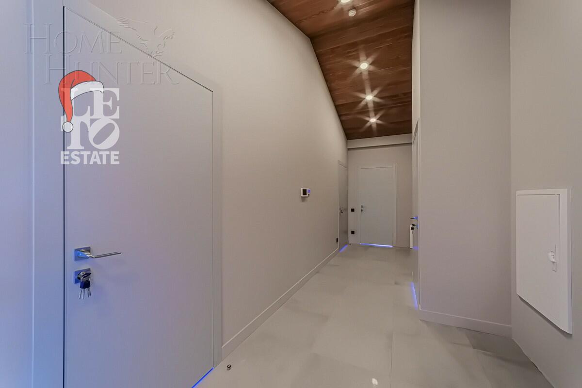 2-этажный коттедж 294 м² с отделкой