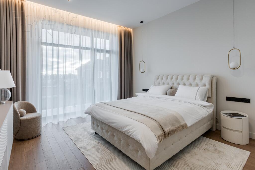 2-этажный коттедж 302 м² с отделкой