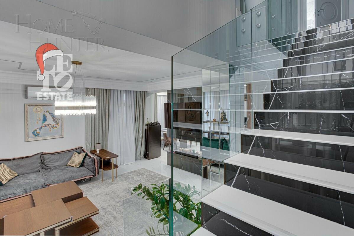 2-этажный коттедж 275 м² с отделкой