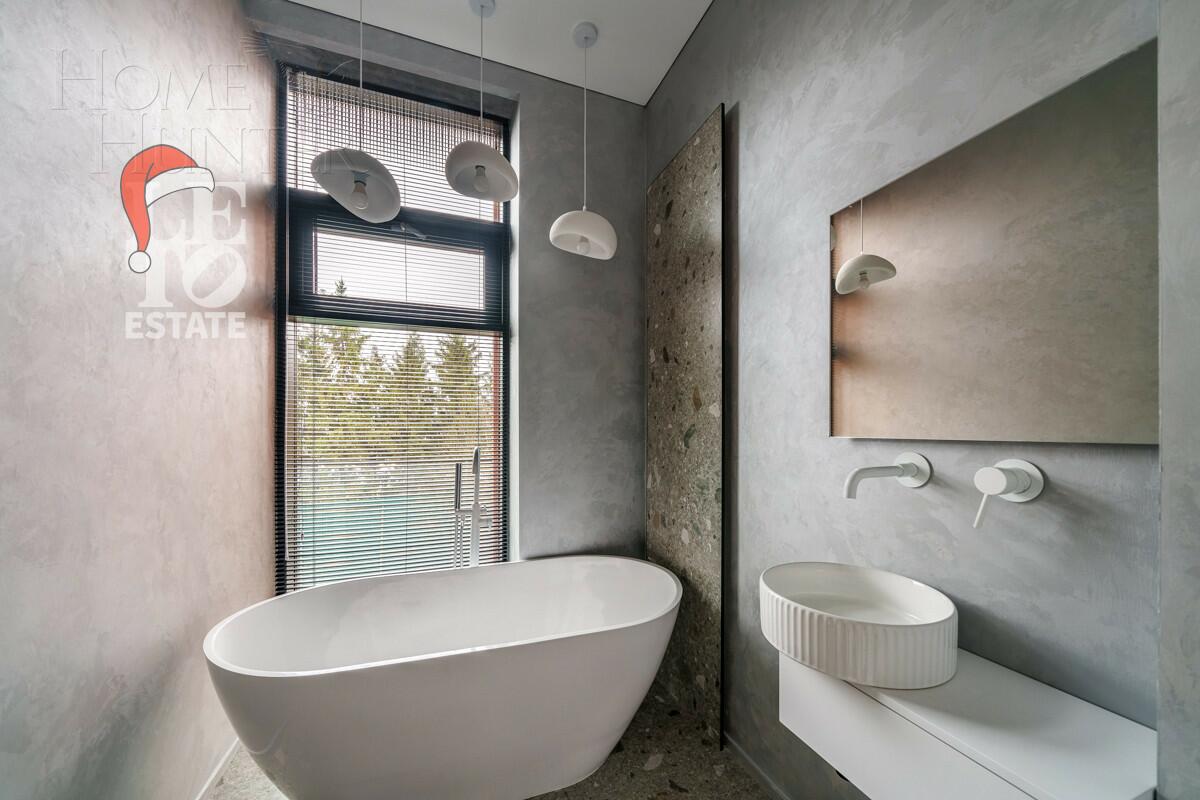 3-этажный таунхаус 238 м² с отделкой