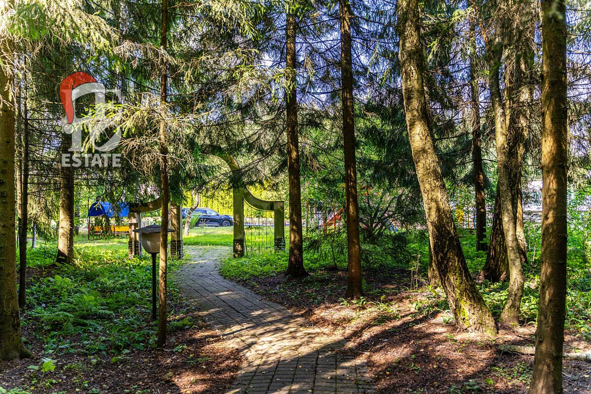 2-этажный коттедж 700 м² с отделкой