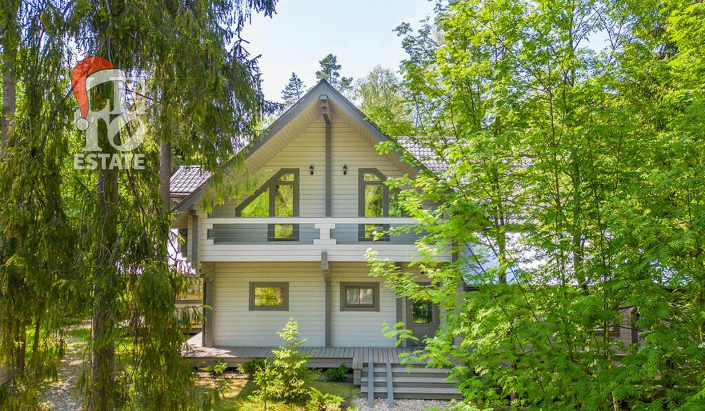 2-этажный коттедж 400 м² с отделкой