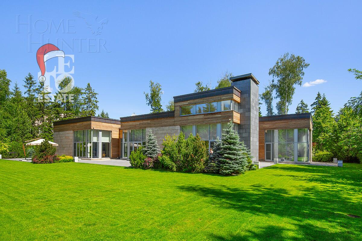 1-этажный коттедж 650 м² с отделкой