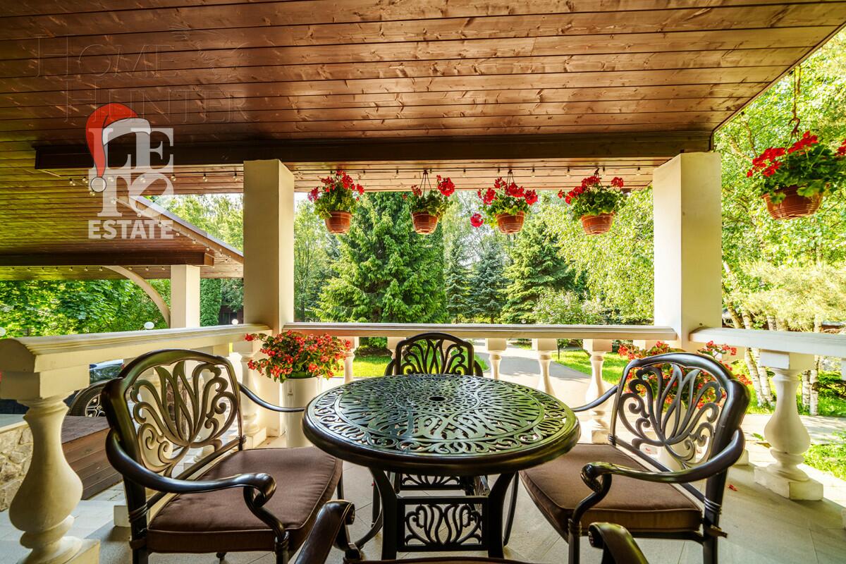 2-этажный коттедж 637 м² с отделкой