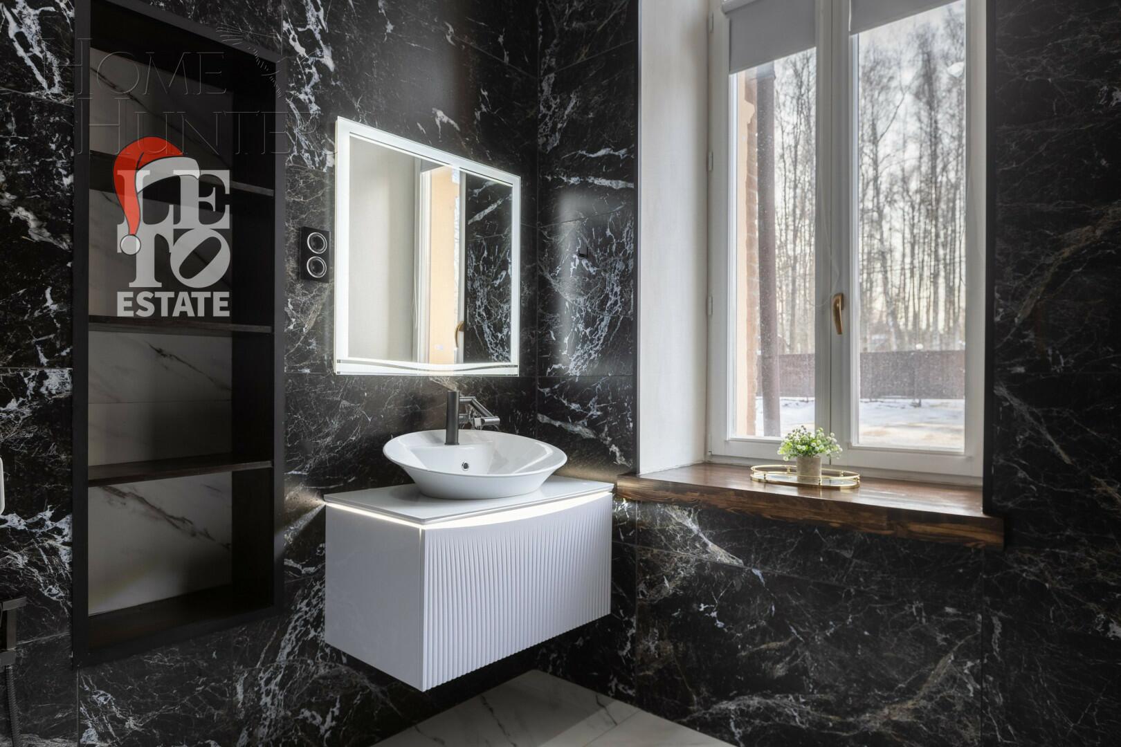 3-этажный коттедж 950 м² без отделки