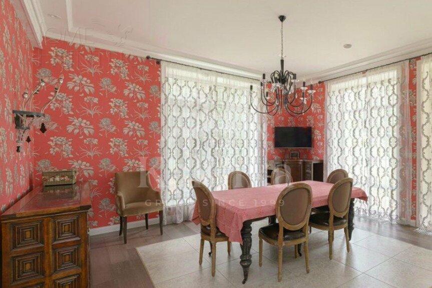 2-этажный коттедж 688 м² с отделкой