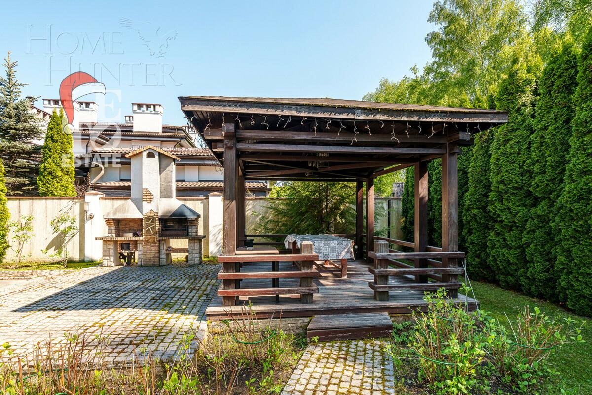 2-этажный коттедж 680 м² с отделкой